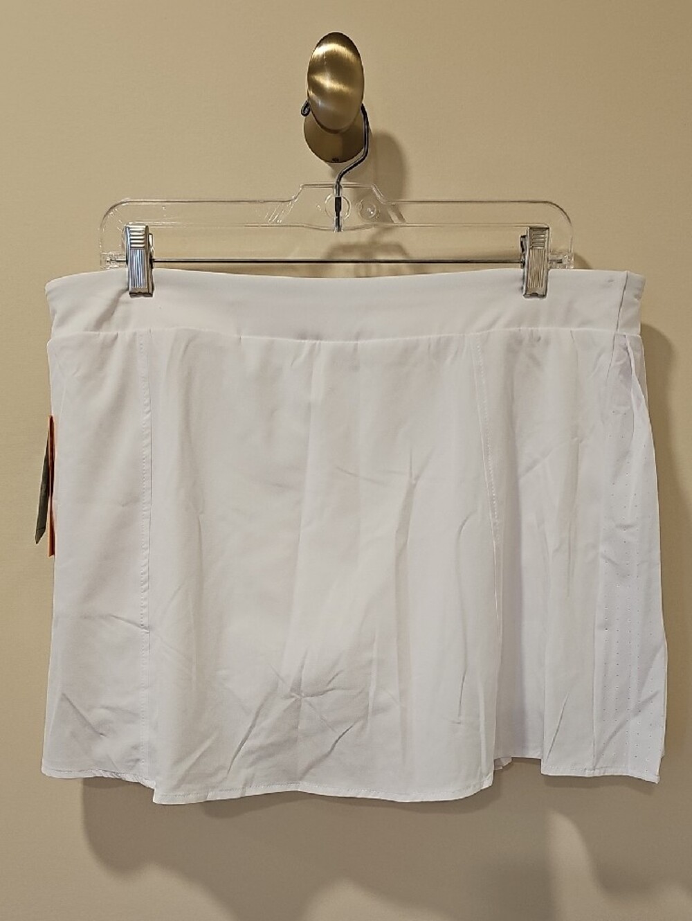 Avia Pleated Skort; NWT; Size L; White - Picture 12 of 13